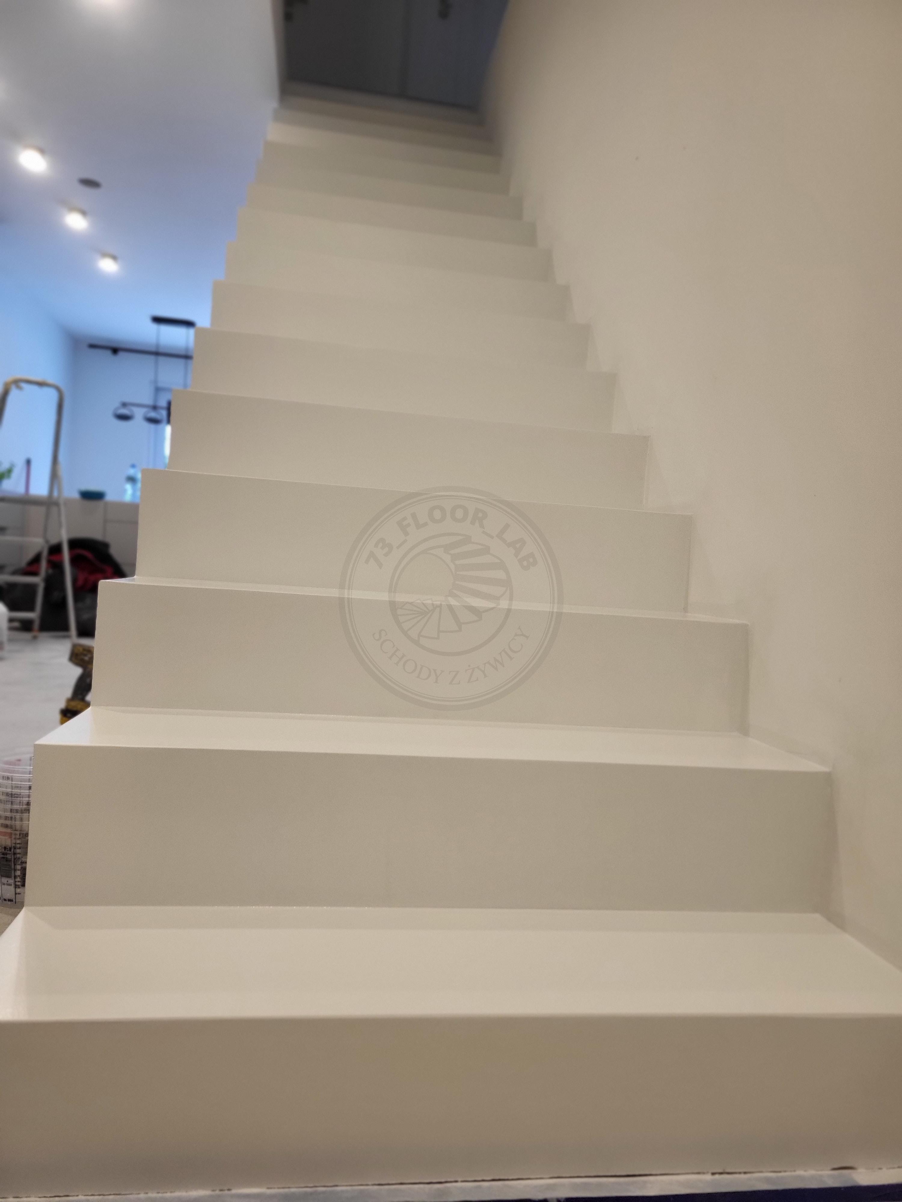 Realizacja schodów lub posadzki 8